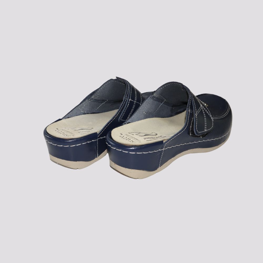 SCANDINAVIAN klompe -703