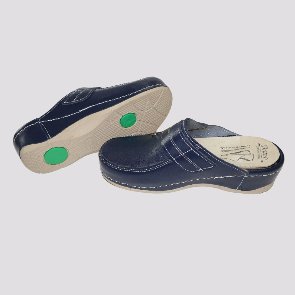 SCANDINAVIAN klompe -703