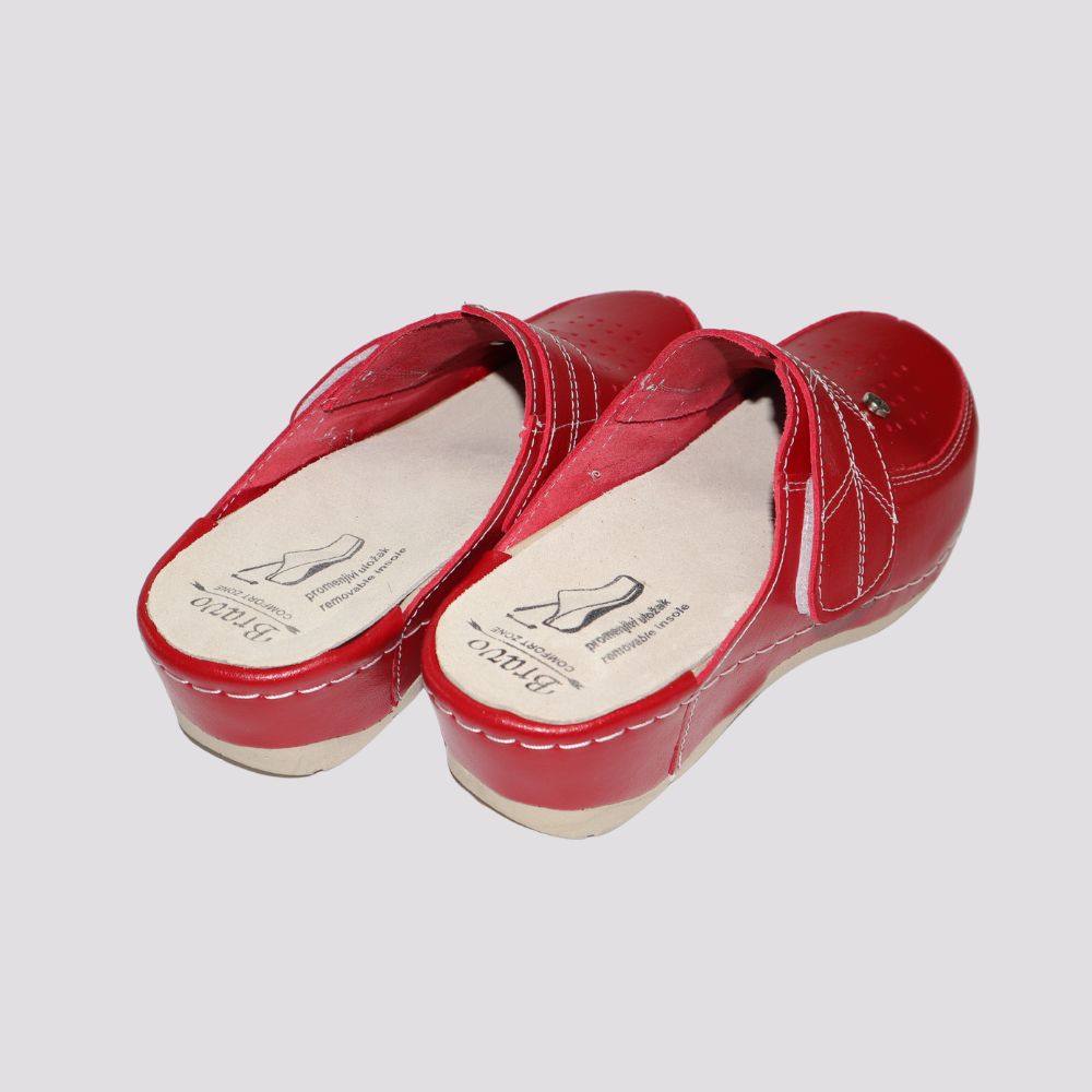 SCANDINAVIAN klompe -703